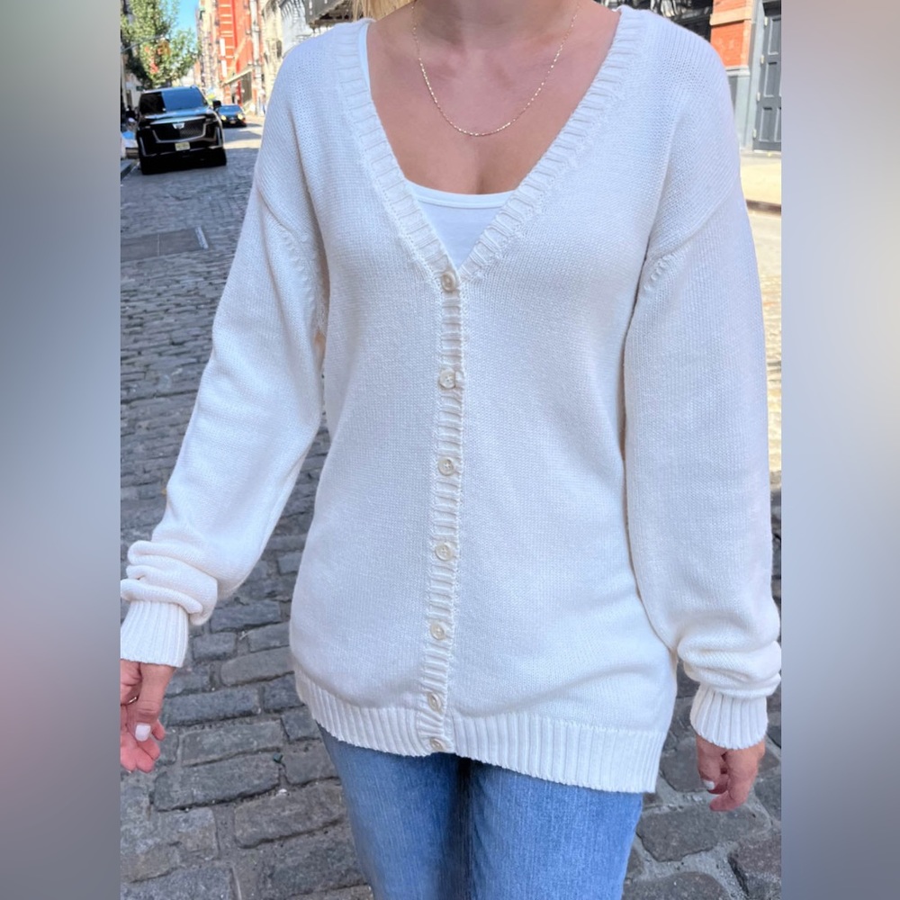 CROPPED FIT Brandy Melville ivory Coraline Cotton Sweater